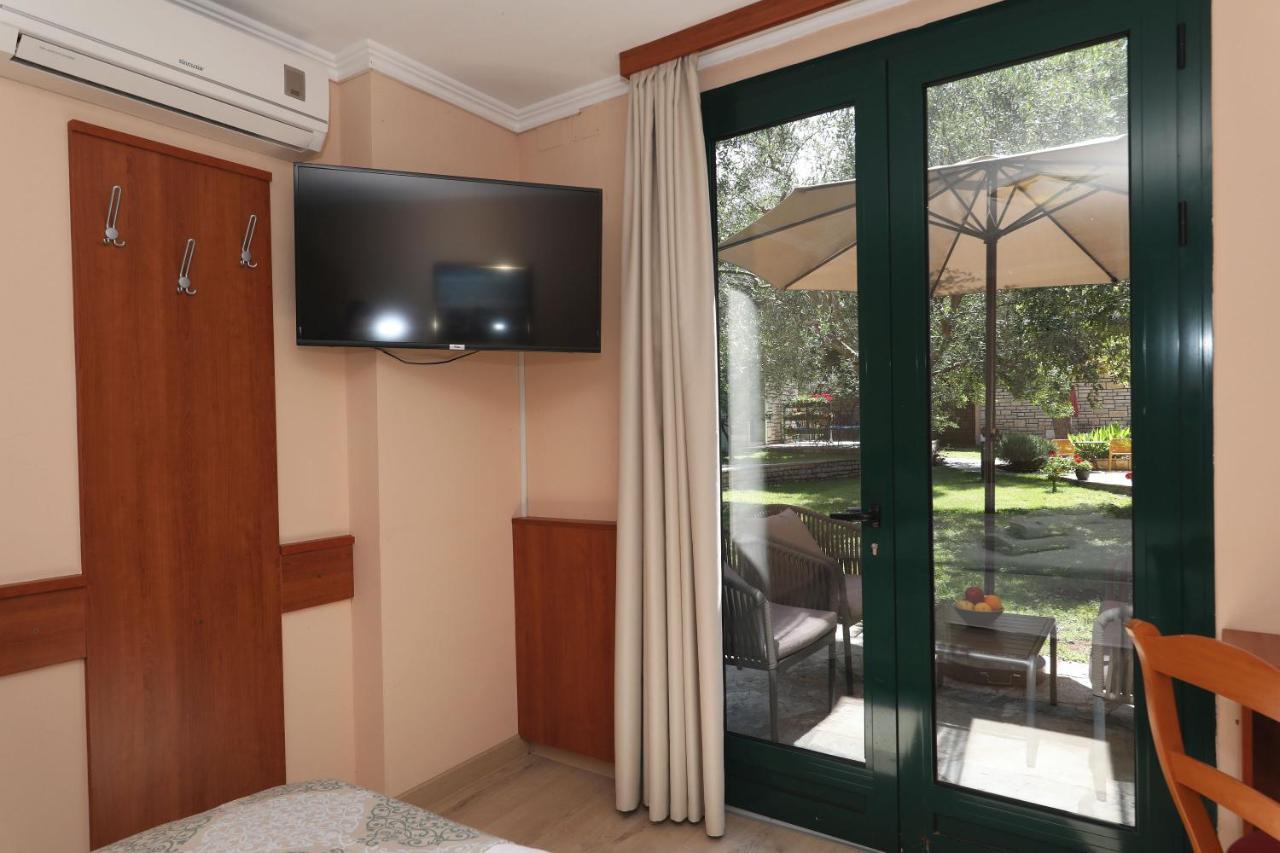 Hotell Mediterranean Village San Antonio Biograd Na Moru