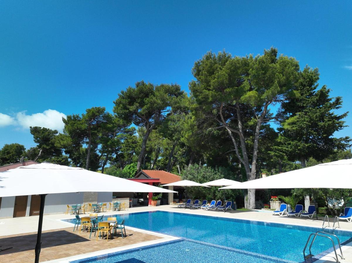 Mediterranean Village San Antonio Hotell Biograd Na Moru