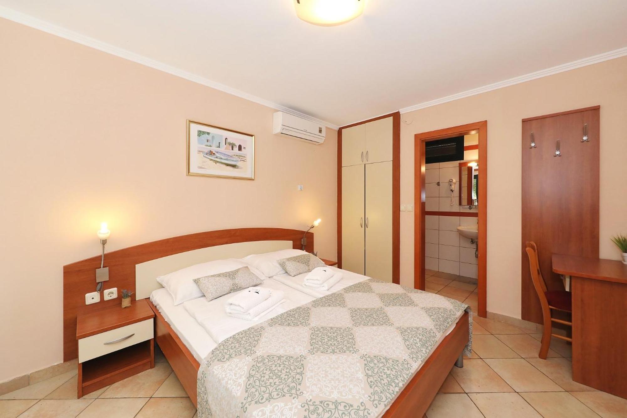 Mediterranean Village San Antonio 3* Biograd Na Moru
